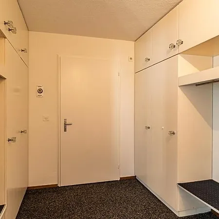 Appartement Edelweiss Casa Surmir