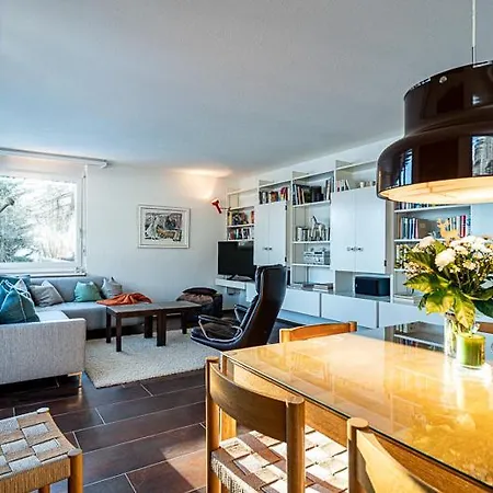 Edelweiss Casa Surmir * Flims