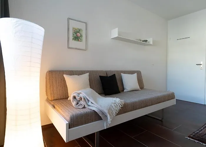 Apartment Edelweiss Casa Surmir